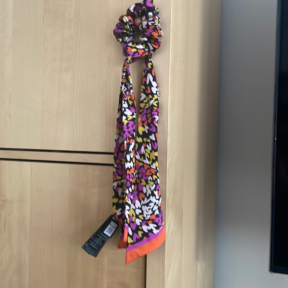 NWOT: Ted Baker London Scarf Scrunchie Hair Tie